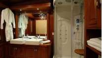 Mare Nostrum Bathroom